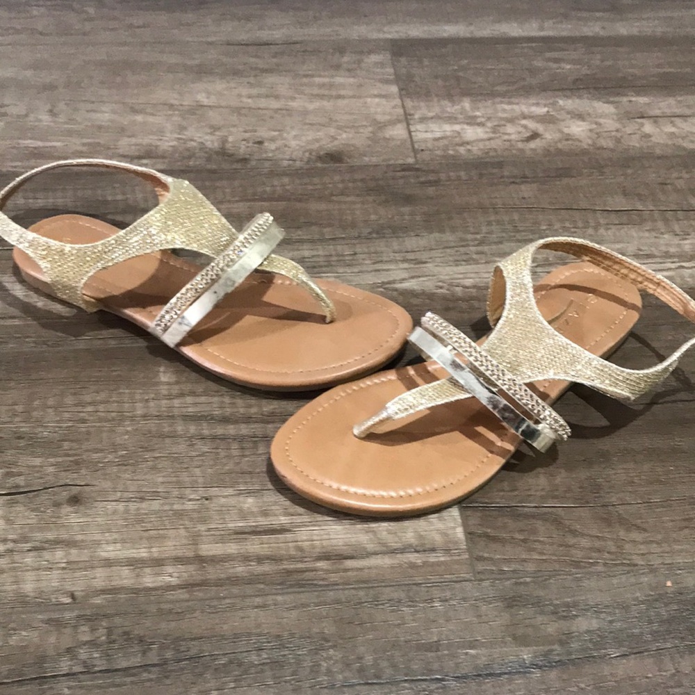 Gold women sandals